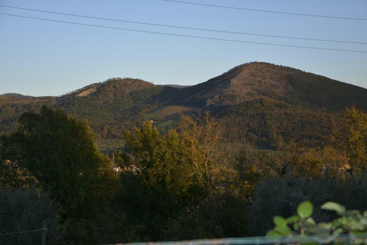 Bed and Breakfast Borgo Della Rocca Montemurlo Exterior foto