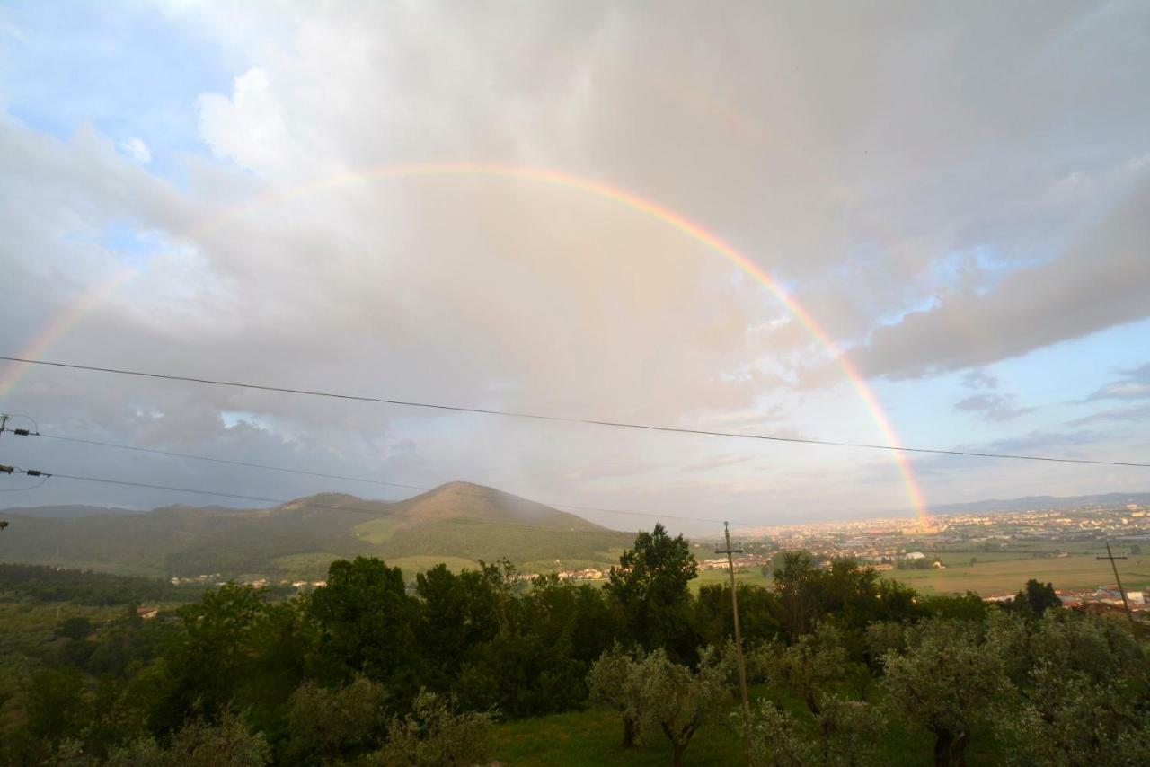 Bed and Breakfast Borgo Della Rocca Montemurlo Exterior foto